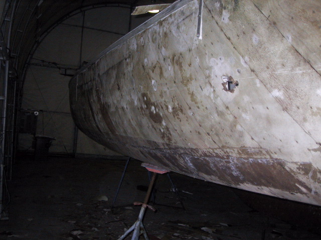 Starboard side.